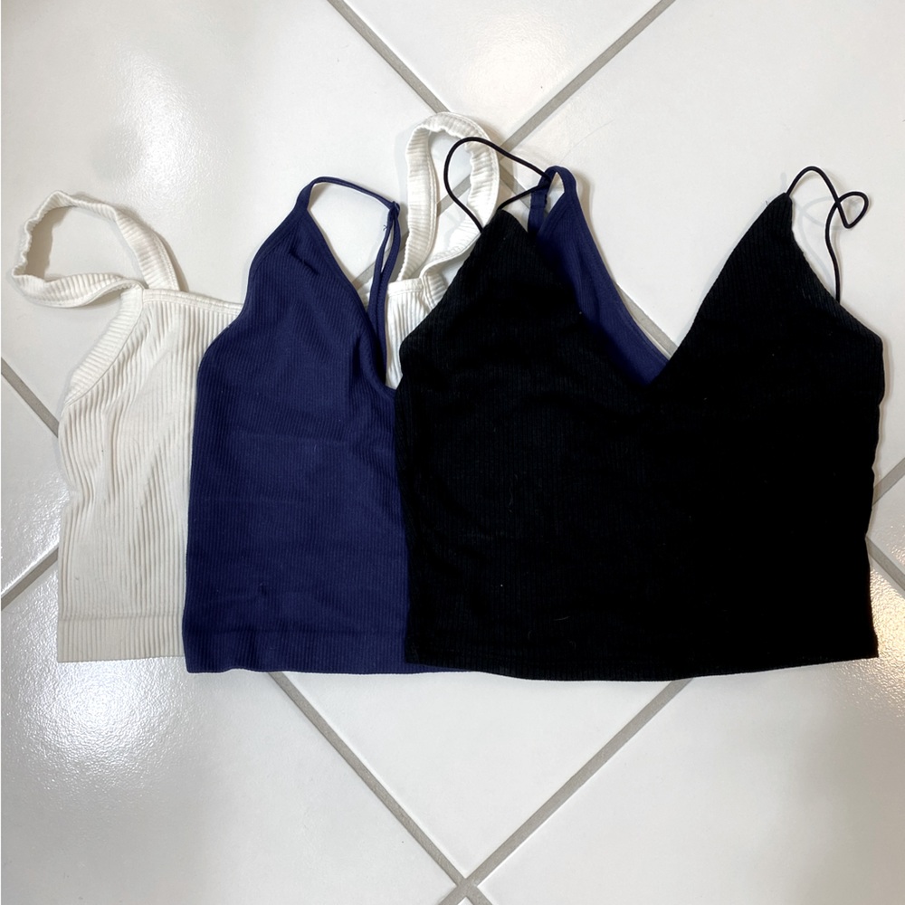 Set of three tank tops